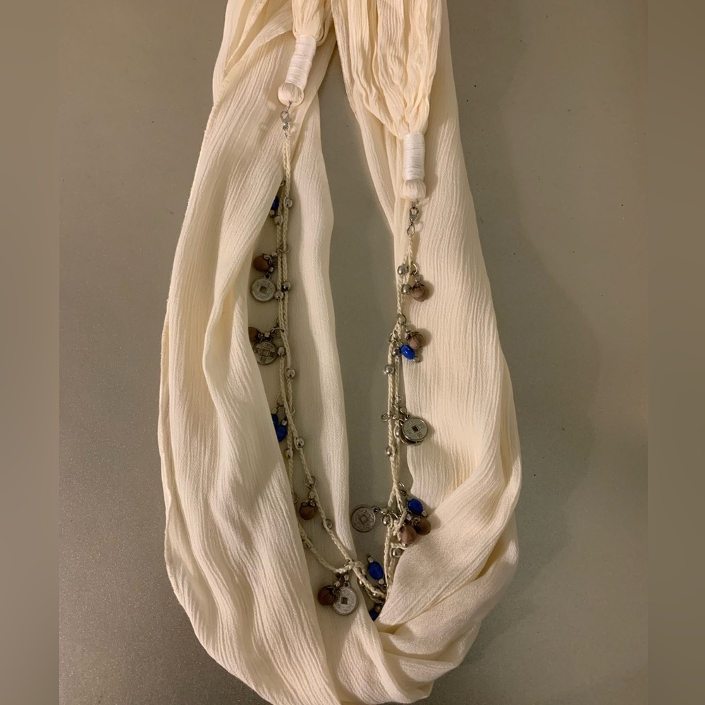 Infinity scarf with beads
